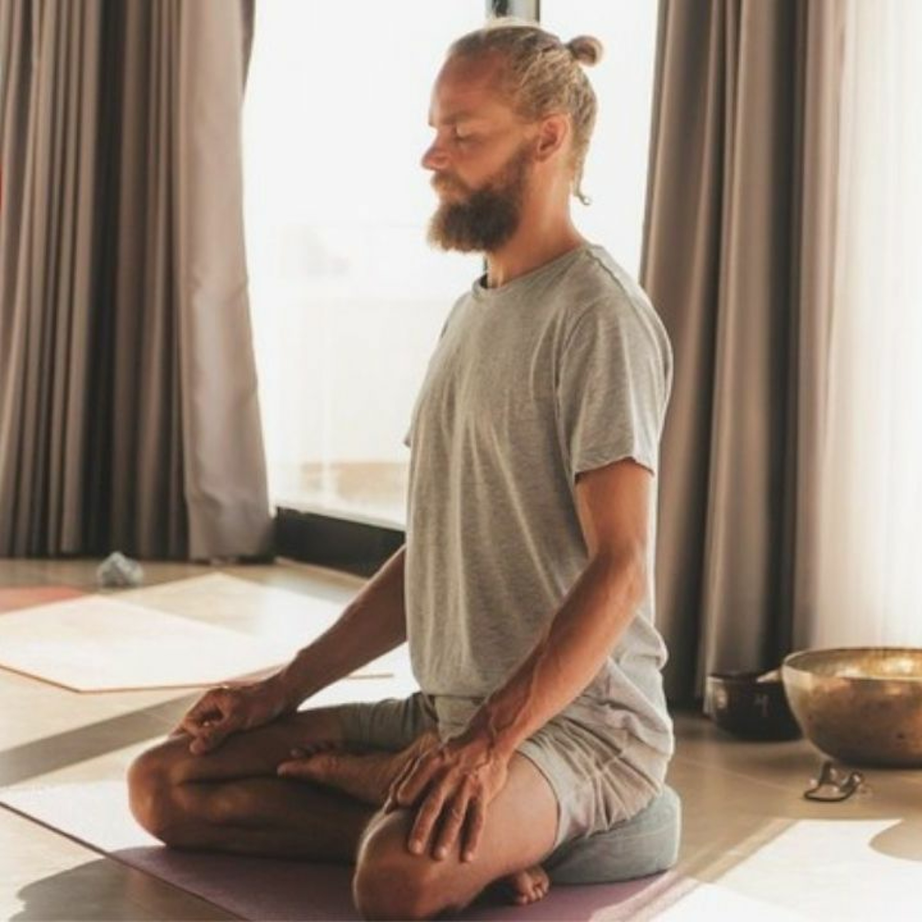 Michaël Bijker | Talks - Music - Meditations