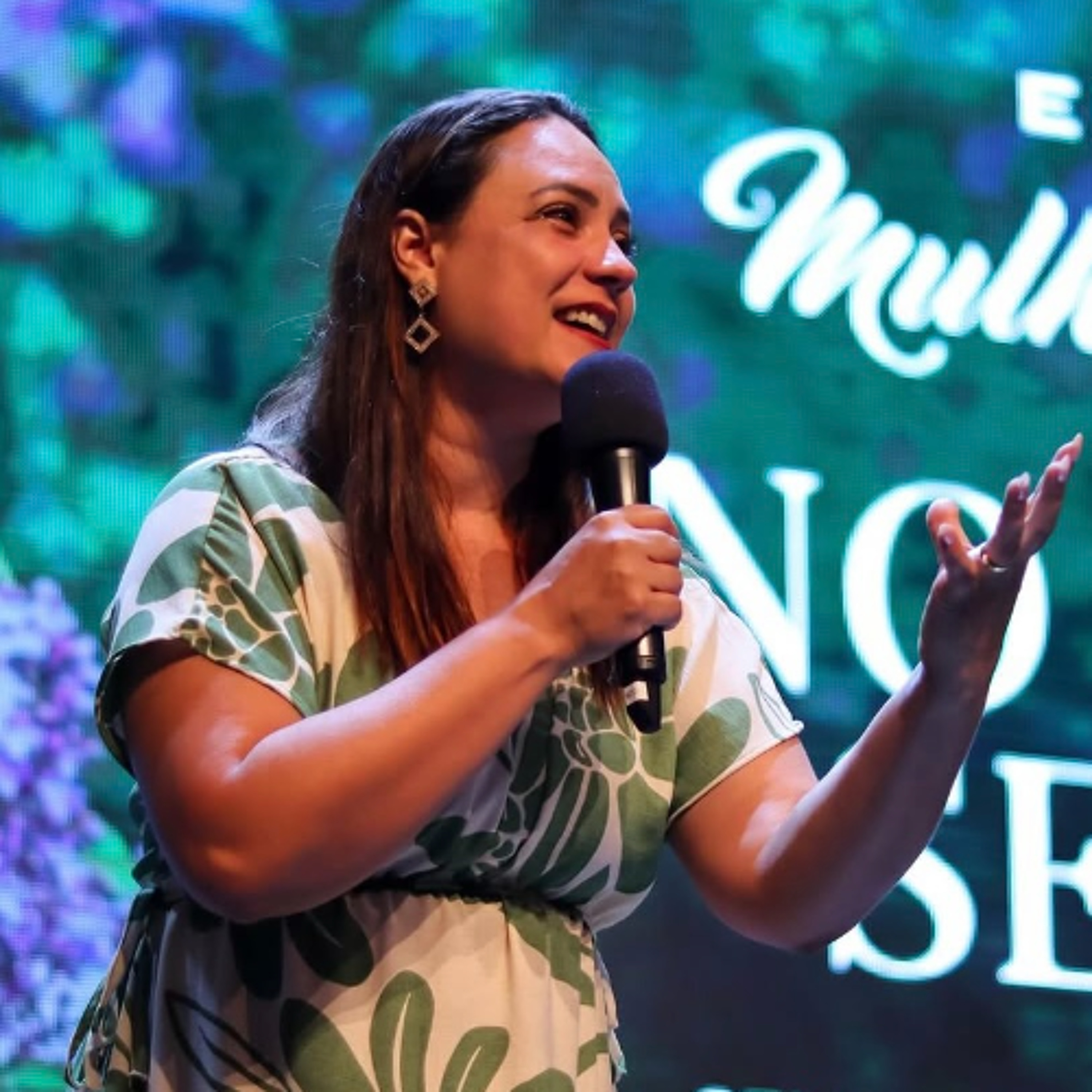 05.11.25 | "Servimos por amor" (Cris Andrade)