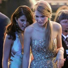 i could be your favorite girl (go to 0:10)