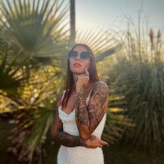 Angie - Honey Hex (Prod. QREK)