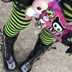 witchcraftshawty - uselessthot (prod. witchcraftshawty) (*^o^*)