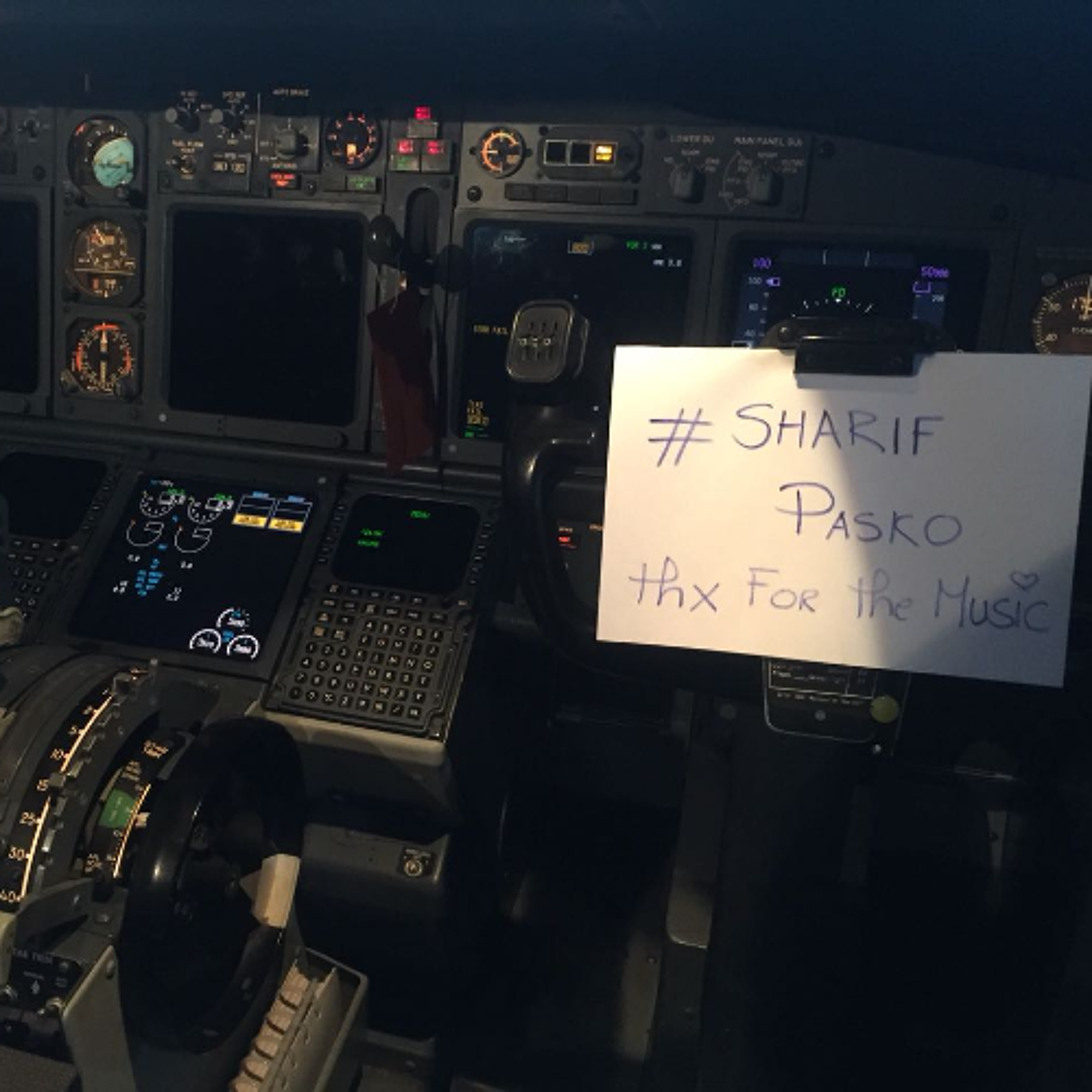 Sharif Pasko Bar Grooves