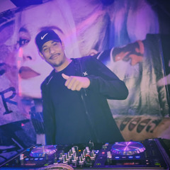 MEGA FUNK PISADA NA CABEÇA, THAINÁ THAINÁ - DJ Fernando Souza