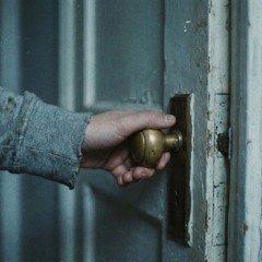 I'm closing the door