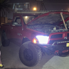 عيون الحسـود سـيوف خايف تصيبك