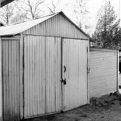 Råtthål I Ett Garage