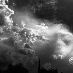 Thunder Scape - MKH 8020 + Røde NT55 (Sample)