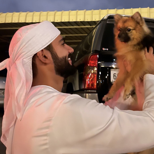 بالقـلوب أشواق