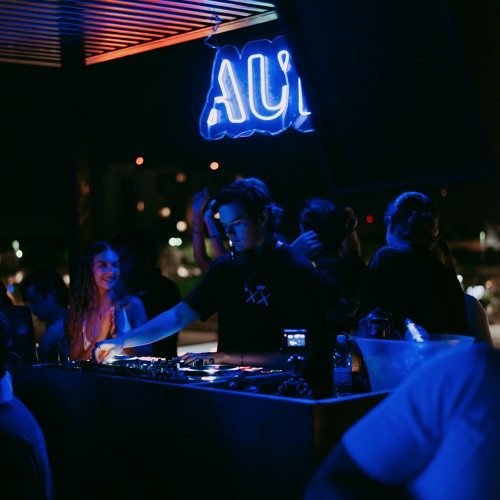 Jossü at @ Aura Roof Club (Comercial Set)
