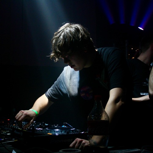 Minimal 'rollers' DnB mix