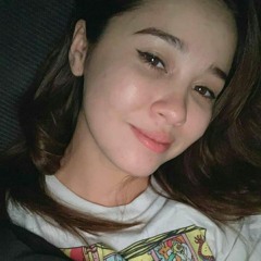 emma maembong