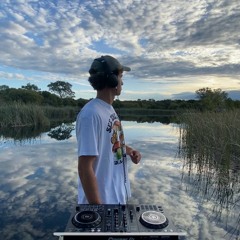 Techno by the water