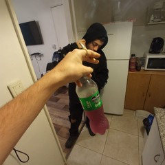 iayze - Bit My Hand (tgi flip)