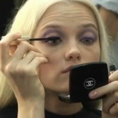 fashion manicomial: trava house storytelling