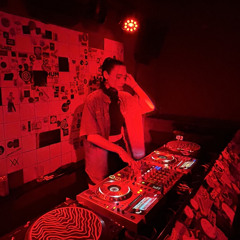 Lu Ricondo Live @ FEUER / Rosario, Santa Fe, Argentina.