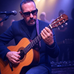 מחכה לך (Waiting for You)