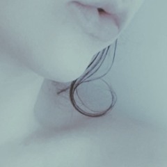 whispering || vv i t c h