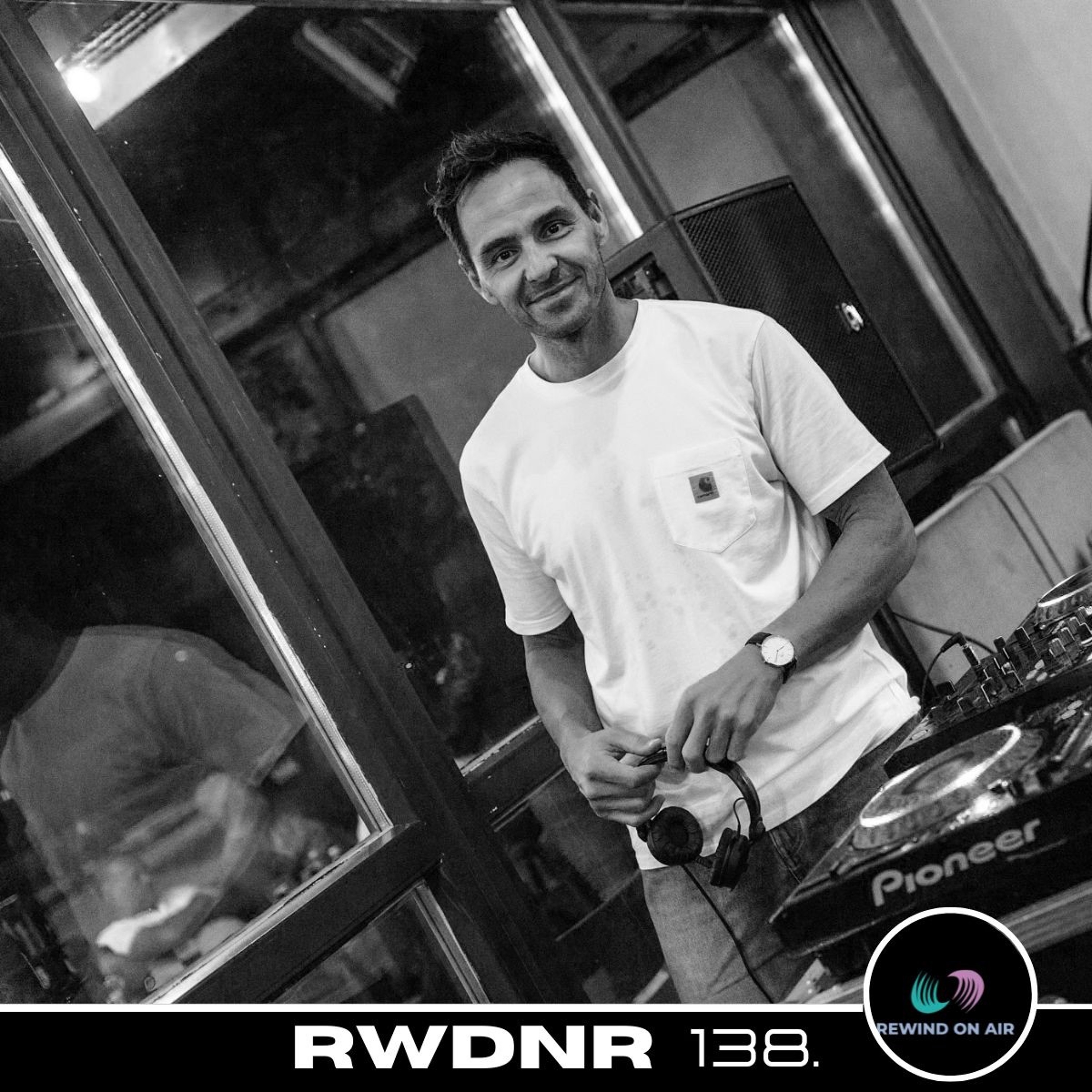 ROBERT SIMON - REWIND ON AIR RADIOSHOW