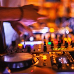 5tracks #000 - Techno with SickSpud (CH)