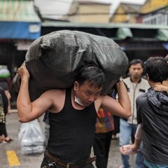 Chung bàn khác hướng