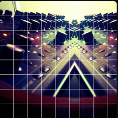 Techno Sunday 01