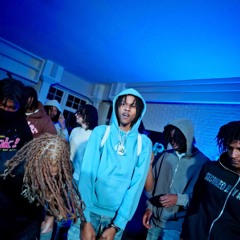 Mannequin (feat. Jay5ive)