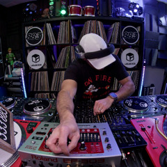 Best of 2025 Funky House Music on Centreforce 88.3 - Episode 1 - December 3, 2025 [P2]