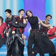 แค่ไหนแค่นั้น - Fourth,BUS5 ( GFRunTheWorldConcertD2 )