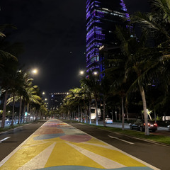 جرحني جروح يعجز عنها طبي .. شربني الغدر صافي من وسط كاسه