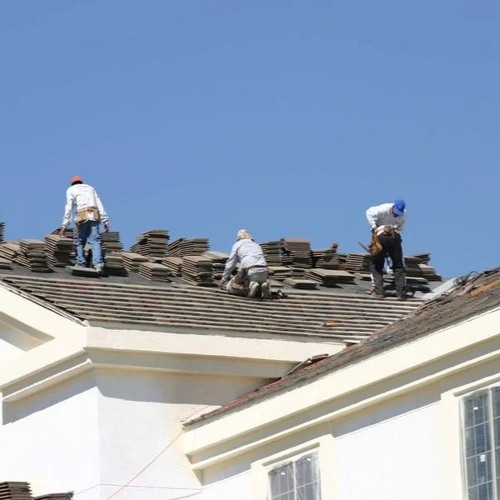 Roofing Company near Somerville MA - FRS Roofing + Gutters - 781-322-6252