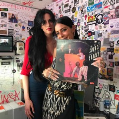 TOTALLY CORRUPT W/KRISTINE BARILLI @ The Lot Radio 06 - 01 - 2021