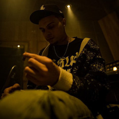 D savage - palm of my hand (2024)