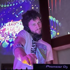 LIVE @ Rainbow's End 2024 - Beat Poetry