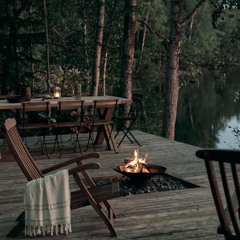 سيكون بيتنا صغيراً دافئاً