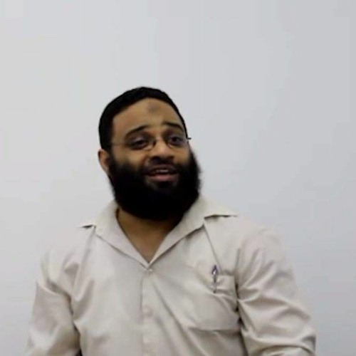 [خطورة السوشيال ميديا و قاعدة جليلة فى إنكار المنكر]