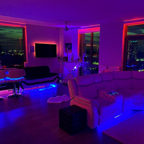 ~ S A R A T O G A