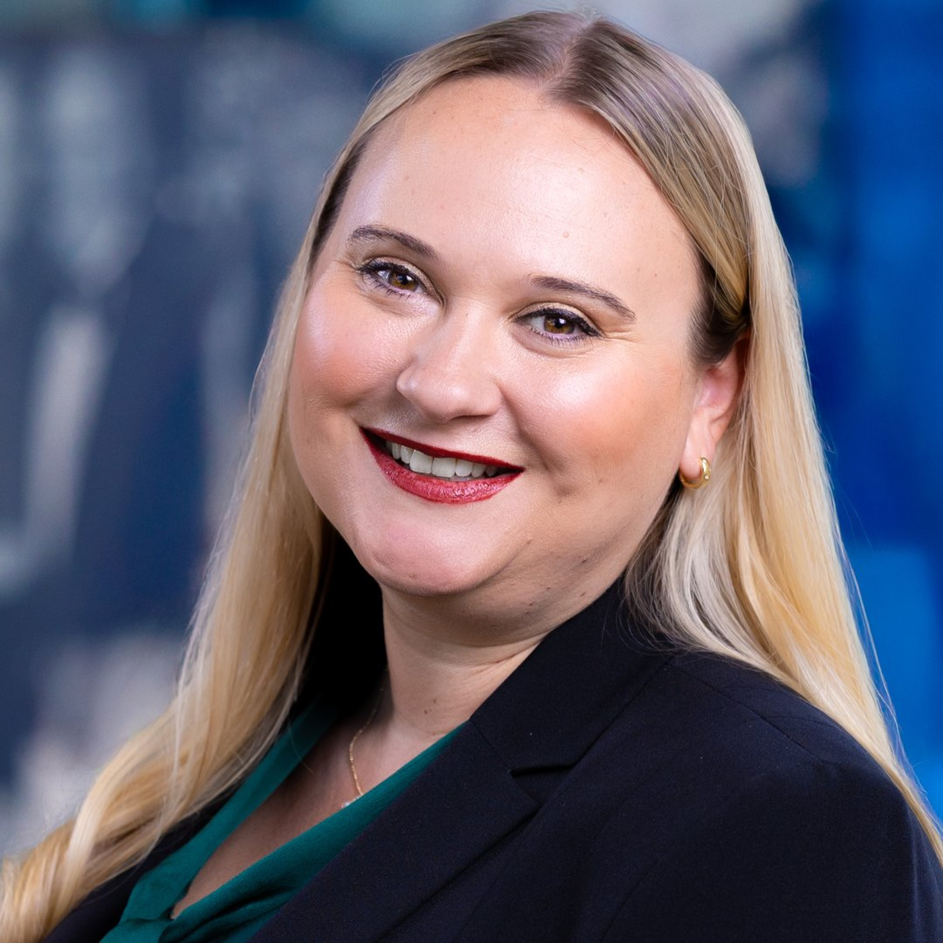 HR Podcast Show 141 - Nicole Riehl