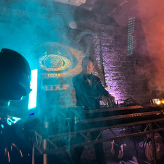 WeAreSaturne @TheDarkHorse Camden 10.25