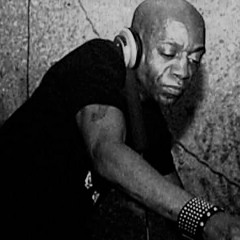 Robert Owens 'Live' From Chicago'z Underground 1986' (Manny'z Tapez)