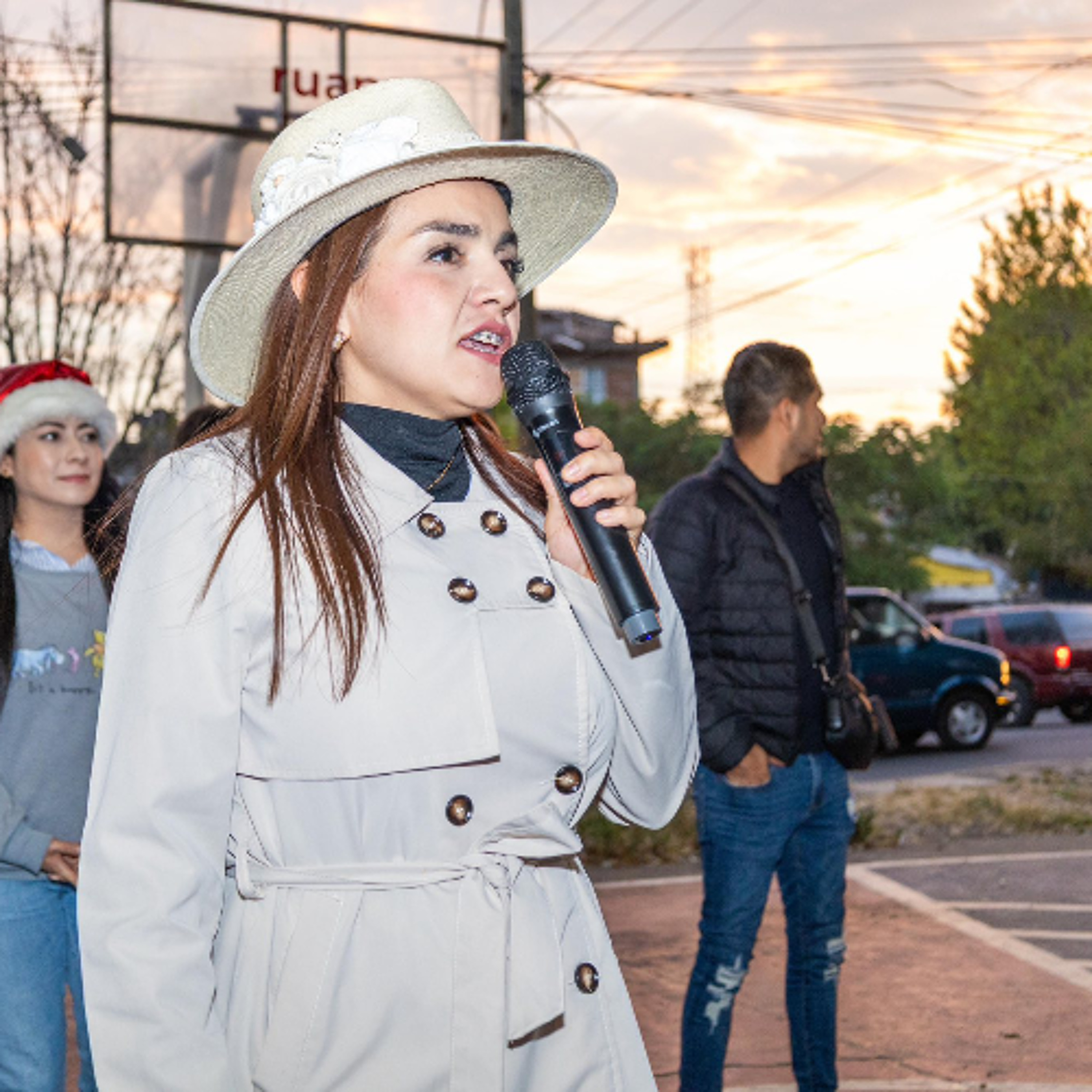 Denuncia Grecia Quiroz ataques vía redes sociales; lamenta agresiones de Noroña