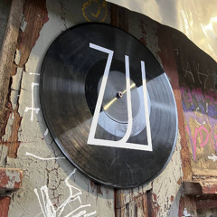 "The Very Last Tracks Forever" 10 years IfZ - Die allerletzte Stunde zusammen auf Trakt 1