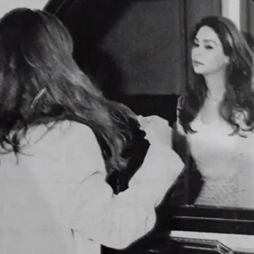 متى أنده عليك وتلتفت؟ | نوال