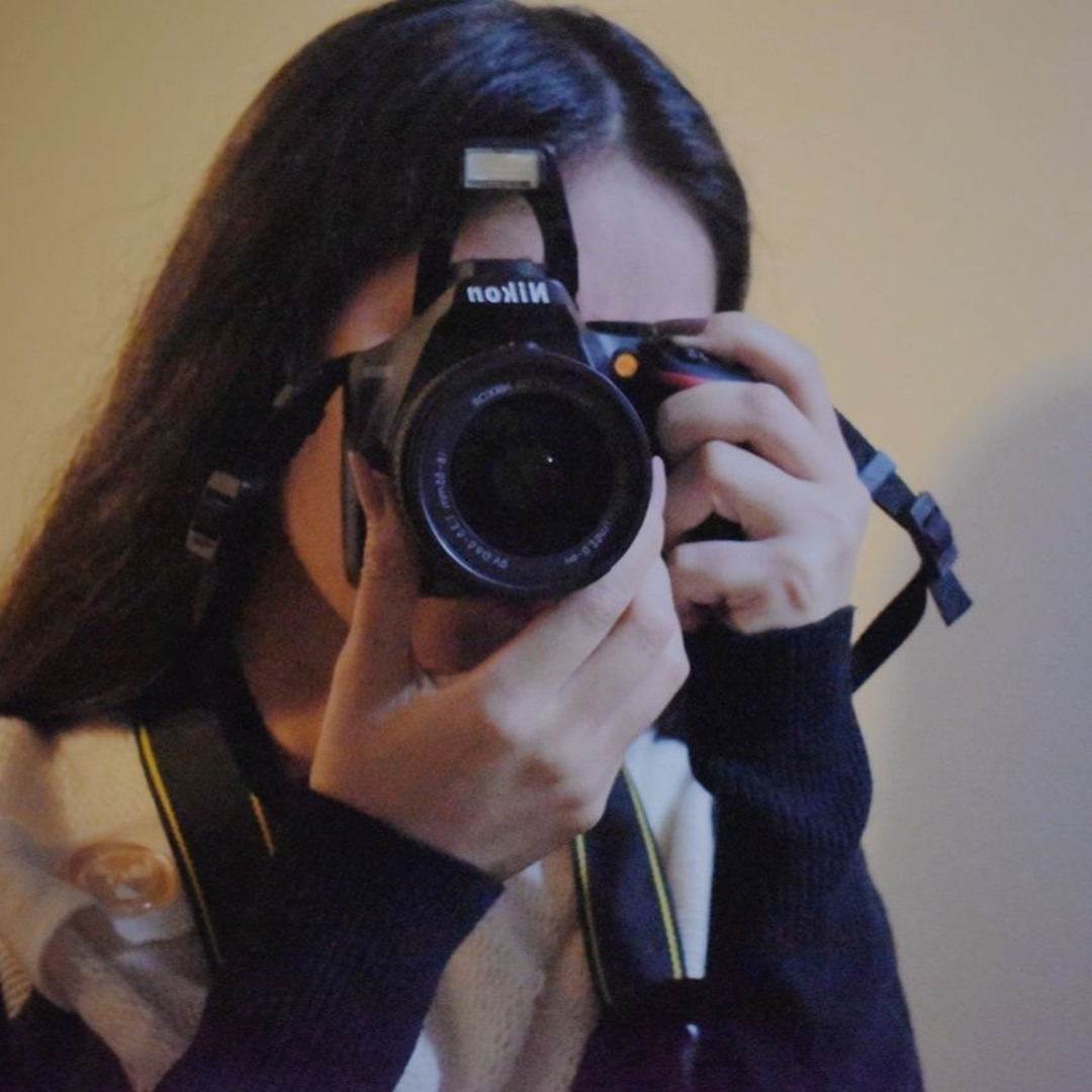 Stream EXPERIENCIAS DE UNA FUTURA PERIODISTA. by Ángela Victoria Reza ...