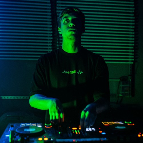 VAREZ'S SETS