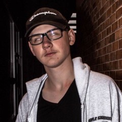 Never Back Down ft. callmelonely