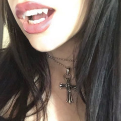 Fangs - prod smokinghotshells