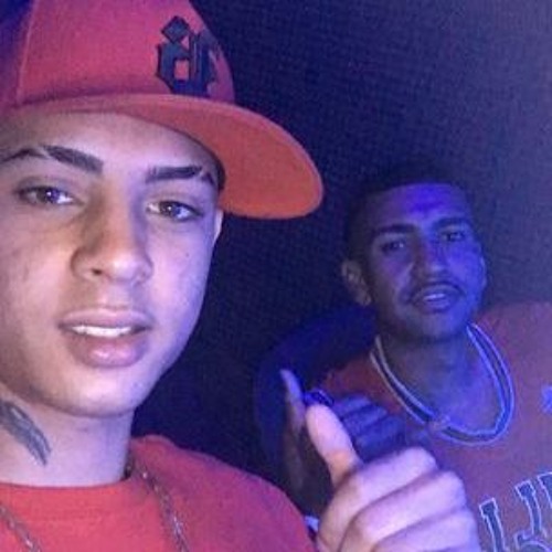 MTG - DE MADRUGADA NA RUA COM ELA -(DJ BIEL DO ALTO)- MCS Magrinho,GW,Emoji e O CRIA BOLADO