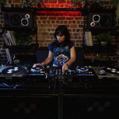 06.07.2025 Sarah Wanita | Microwave studio