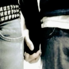 fellouttalove! (iel)