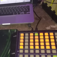 3 09 2k22  - DJ Set Incredible Noises  - Warm Up